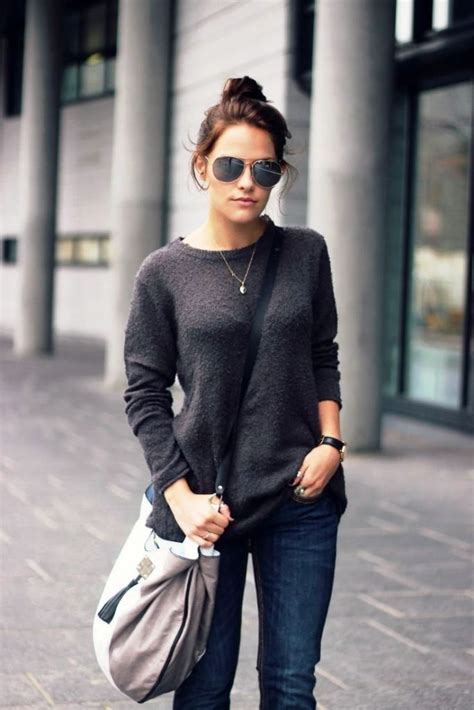 Casualwear for Women .